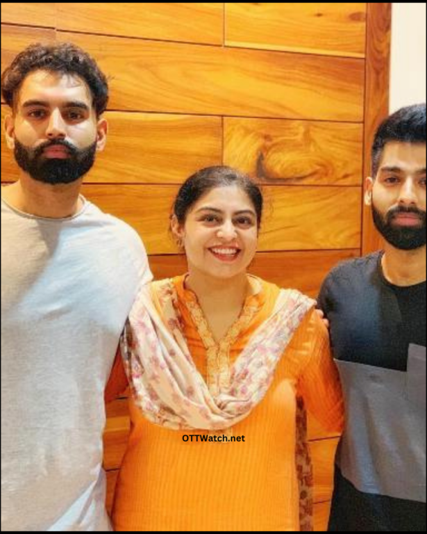 Parmish Verma With Brother & Sister Photo