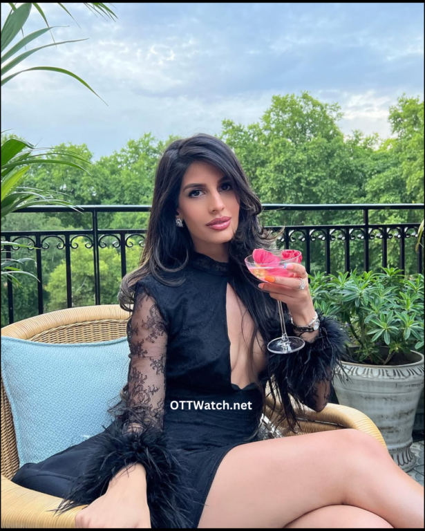 Jasmin Walia Photo / Pic